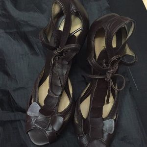 LAMB Brown heels